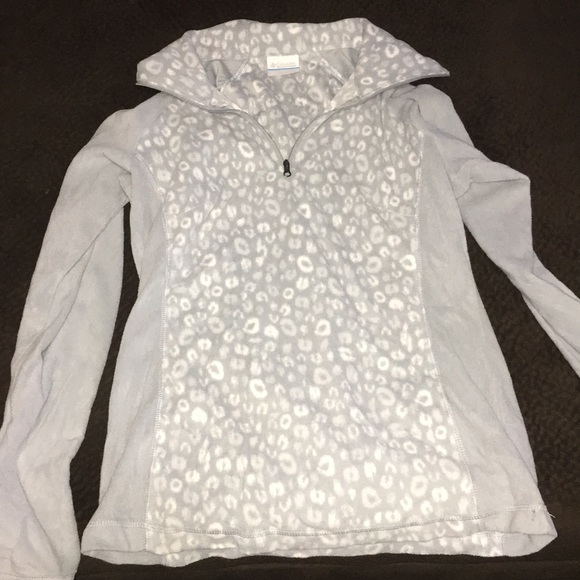 Women’s shirts - Picture 6 of 8